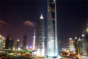 夜上海，和街头艺人一起跳动狂欢的音乐之夜